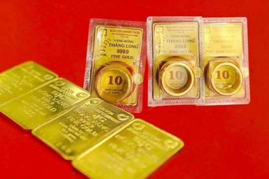 Thị trường kim loại quý hôm nay 12/3/2025: Giá vàng không ngừng tăng nhiệt, bạc chờ sóng lớn