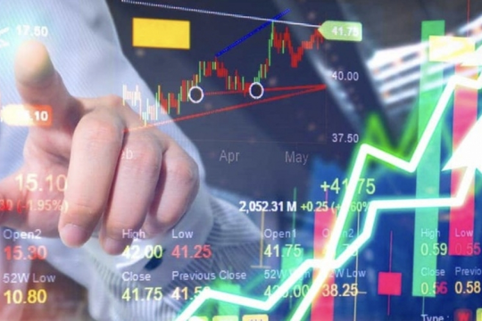 Gợi ý nhóm cổ phiếu dẫn sóng khi thị trường vào mùa đại hội cổ đông