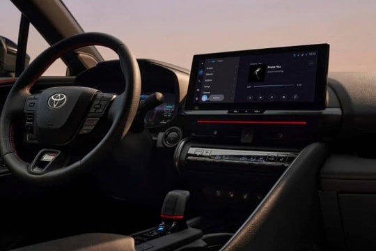 Toyota tung SUV điện dành riêng cho "dân FA": Thiết kế cực chất, công nghệ đỉnh cao, chạy 600km/lần sạc