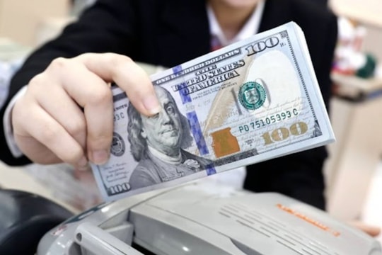 Tỷ giá USD hôm nay 14/3/2025: Tiếp tục tăng nhưng rủi ro vẫn còn đó