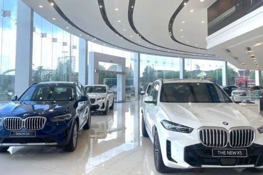 BMW vội "bán tháo" hai mẫu ô tô, rớt giá gần 200 triệu: Dân chơi xe sang không thể bỏ lỡ