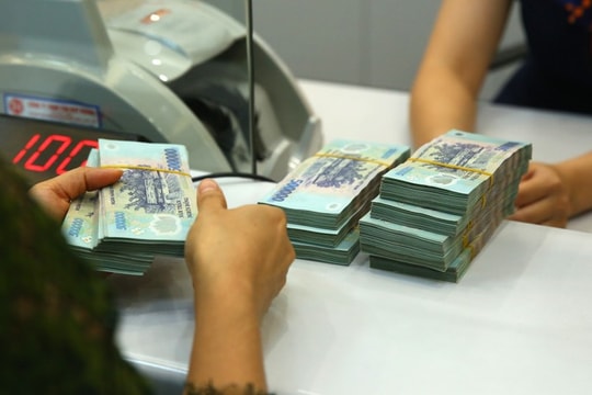 Nợ xấu nhóm 5 tăng vọt, NHNN đề xuất luật hóa Nghị quyết 42