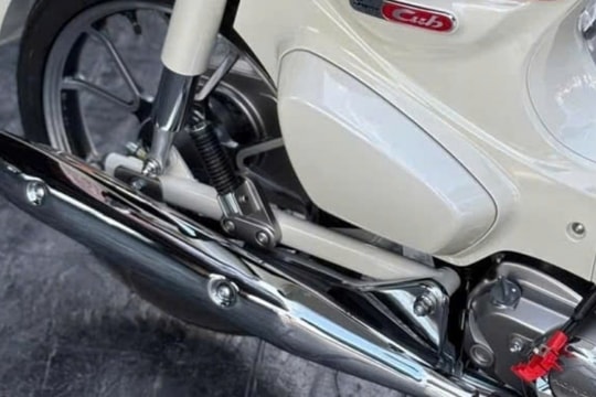 Honda trình làng mẫu xe số "đáng tiền" nhất: Thiết kế hoài cổ, trang bị vượt tầm giá