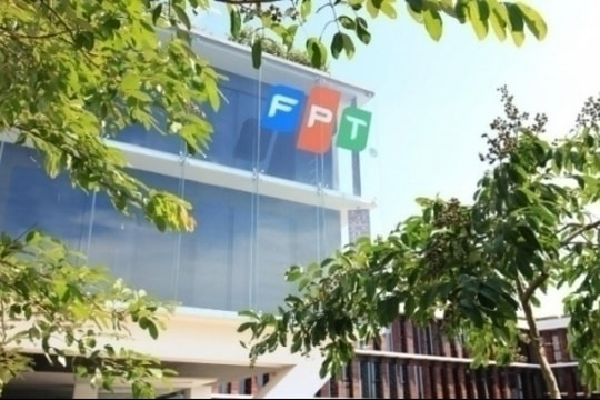 Cổ phiếu FPT lao đao giữa tâm điểm trí tuệ nhân tạo giá rẻ