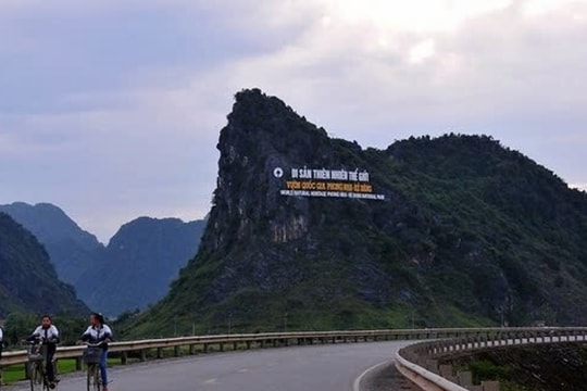 Quảng Bình đề xuất 2.900 tỷ nâng cấp đường Hồ Chí Minh, tạo động lực bứt phá cho khu du lịch có hang động "khủng" nhất thế giới