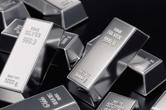Giá bạc hôm nay 19/3/2025: Tăng mạnh theo cơn sốt vàng