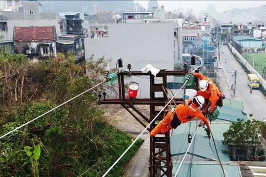 Phát triển Công trình Viễn thông (TEL) bị xử phạt vì tự mời chào nhà đầu tư mua cổ phiếu