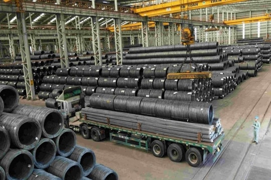 Lượng thép nhập khẩu từ Trung Quốc tăng 80%, Ấn Độ xem xét áp thuế bảo vệ thị trường nội địa