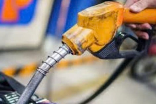 Giá xăng dầu hôm nay 20/03/2025: Dầu WTI và Brent tăng nhẹ