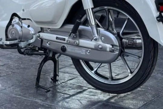 Mẫu xe máy số "Made in Thailand" đổ bộ về Việt Nam: Thiết kế vạn người mê, giá không hề rẻ