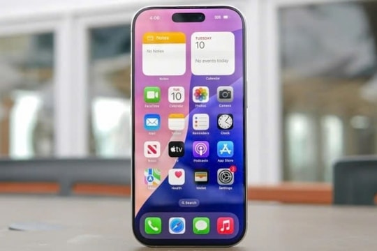Không phải bản Pro Max, đây mới là chiếc iPhone "đáng đồng tiền bát gạo": Giá lại rẻ hơn vài triệu