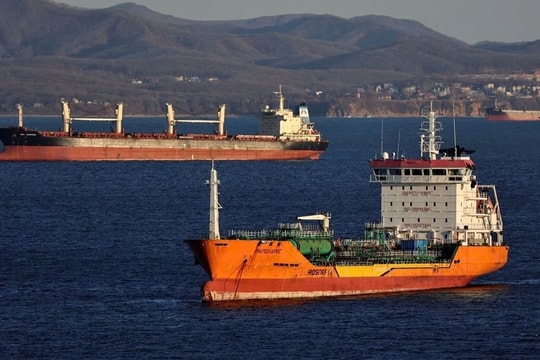 Dầu Nga vẫn chảy bất chấp phương Tây cấm vận, một nước Trung Đông trở thành "mỏ vàng" mới