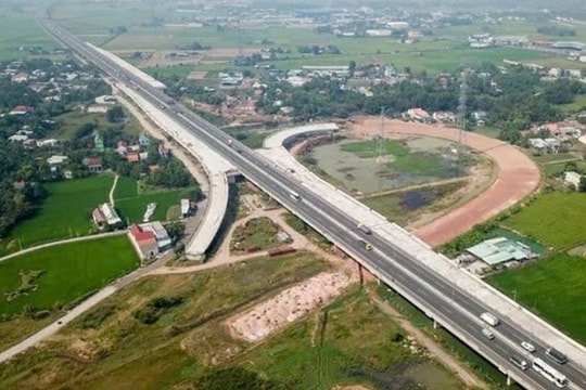 Đồng Nai chuẩn bị thực hiện tuyến đường trên cao gần 12.000 tỷ – Quốc lộ 51 sắp có diện mạo mới?