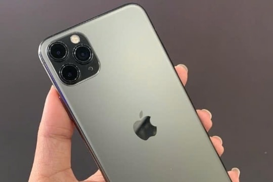 iPhone 11 Pro Max rớt giá sốc còn 7 triệu: Cũ mà “chất”, ăn đứt iPhone 16 ở nhiều điểm
