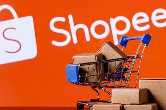 Shopee bất ngờ hạ phí dịch vụ từ 1/4: Người bán nên mừng hay lo?