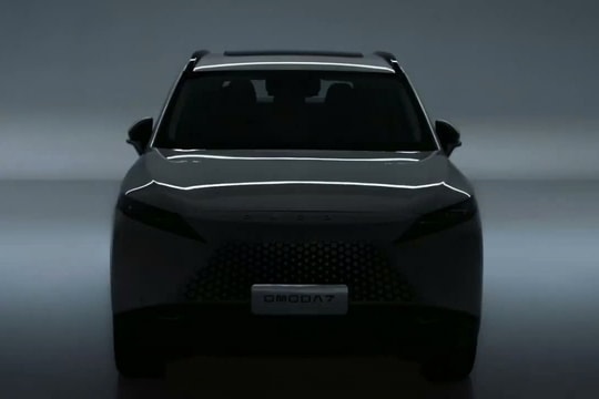 "Tân binh" SUV hybrid Thái Lan chuẩn bị khuấy đảo thị trường Việt: Chỉ tiêu hao 4,8L/100km