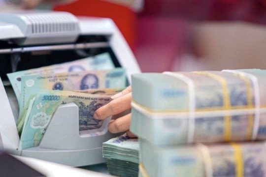 Lãi suất ngân hàng 28/3/2025: Tếp tục giảm, chỉ còn 4 ngân hàng trả trên 6%/năm