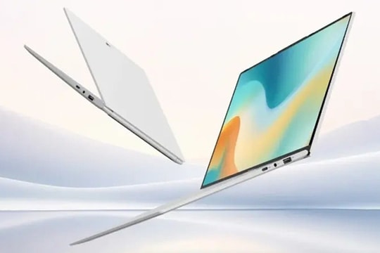 Chiếc laptop siêu nhẹ "vượt mặt" MacBook Air: Pin dùng cả ngày, giá cực "yêu thương"