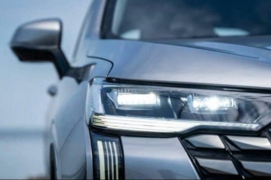 Ra mắt mẫu SUV hybrid với nâng cấp ấn tượng, công nghệ tiến tiến, siêu tiết kiệm nhiên liệu