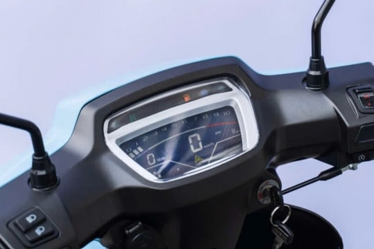 Bản sao của Honda Dream gây sốt với diện mạo đẹp mê ly: Trang bị "ngon", giá siêu rẻ