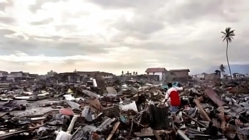 Động đất có sức tàn phá bằng 23.000 quả bom nguyên tử, cướp đi 220.000 sinh mạng, 14 quốc gia chịu ảnh hưởng
