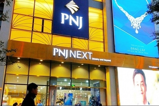 Giá vàng tăng chưa từng có, cổ phiếu PNJ lại về đáy 1 năm: Vì đâu nên nỗi?