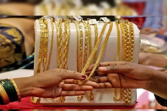 Giá vàng lập đỉnh lịch sử, người Ấn tăng mua ETF vàng chưa từng thấy