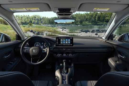 Lộ diện đối thủ đáng gờm mới nhất của Yaris Cross: Động cơ hybrid, trang bị "ngập mặt"