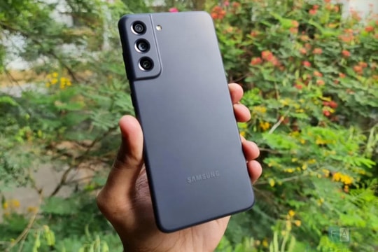 Galaxy S21 FE giảm còn 5,9 triệu, mạnh hơn cả iPhone 16 mới