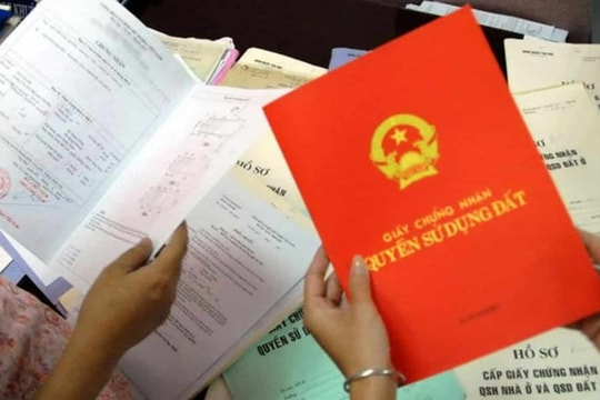 Mượn sổ đỏ để thế chấp vay vốn: Hợp pháp khi nào, trái luật khi nào?