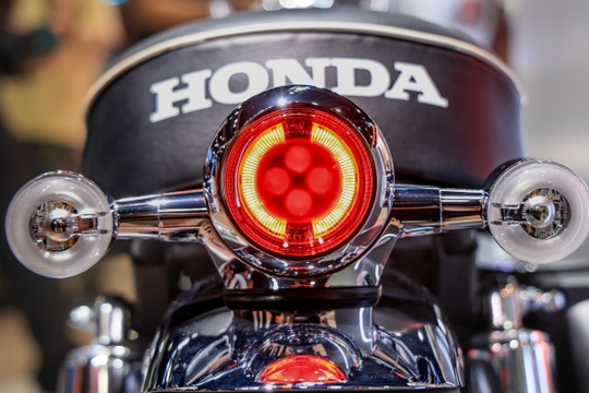 Đây mới là mẫu xe côn tay khiến dân chơi săn đón: Đẹp mê mẩn