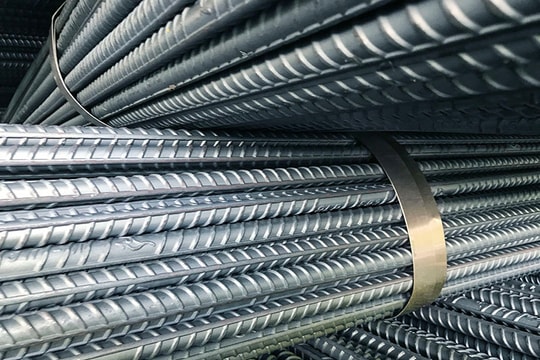 Giá thép hôm nay 1/4/2025: Trong nước ổn định, quốc tế biến động nhẹ