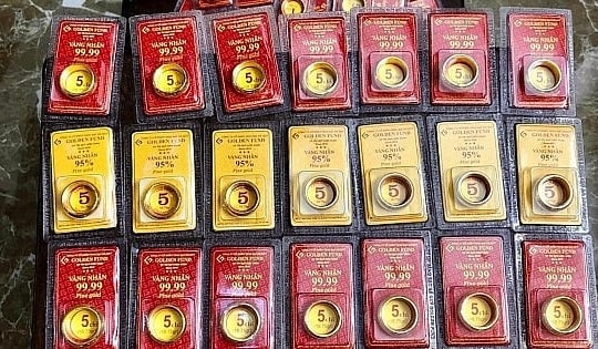 Giá vàng hôm nay 1/4/2025: Xô đổ mọi kỷ lục, người mua vàng ngày vía Thần Tài giờ lãi bao nhiêu?