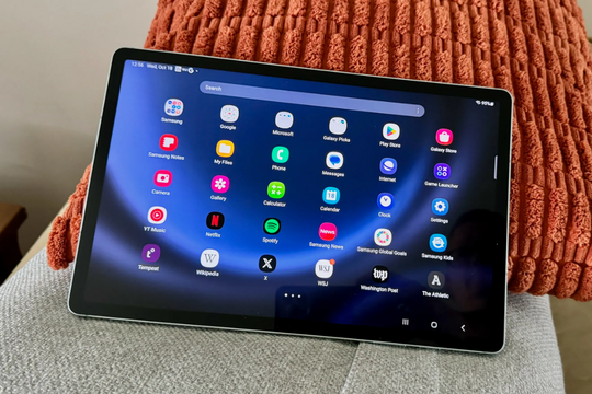 Chưa tới 10 triệu, máy tính bảng "toàn năng" với bút S Pen và kháng nước cực đỉnh