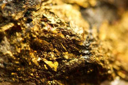 Quốc gia láng giềng Việt Nam vừa phát hiện mỏ vàng "khủng" hơn 1.000 tấn