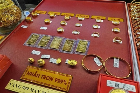 Giá vàng hôm nay 4/4/2025: Thị trường vàng chao đảo sau chính sách thuế mới từ Mỹ