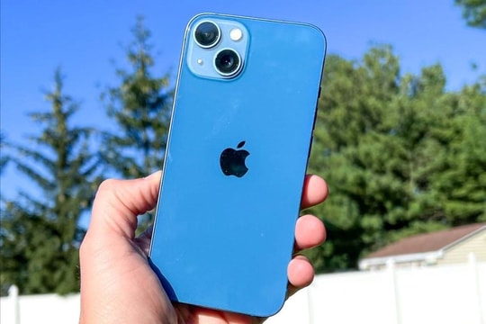 Bảng giá iPhone 13 đầu tháng 4/2025: Bất ngờ ở phân khúc dưới 8 triệu