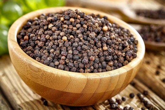 Giá tiêu hôm nay 6/4: Tăng mạnh, nhiều nơi bật tăng 3.000 đồng/kg