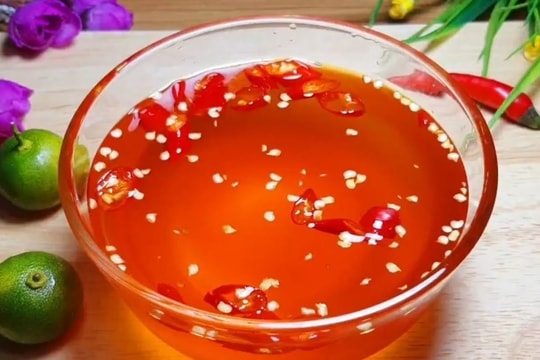 Gia vị "quốc dân" trong bữa cơm của người Việt: Dùng sai cách, coi chừng hại cả nhà