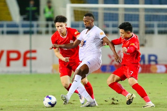 14 đội, 9,5 tỷ, 1 mùa giải rực lửa: Bóng đá Việt Nam chưa từng hấp dẫn đến thế!