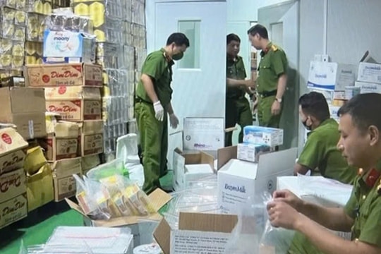 Bán hàng giả, kém chất lượng trên mạng sẽ bị xử phạt lên đến 10 năm tù