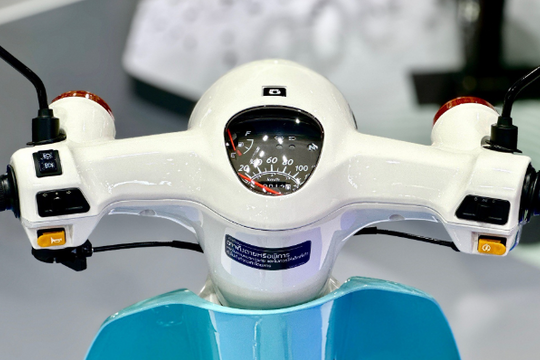 Lộ diện mẫu xe máy là "bản sao" Honda Super Cub giá chỉ hơn 30 triệu, tiết kiệm xăng vô đối