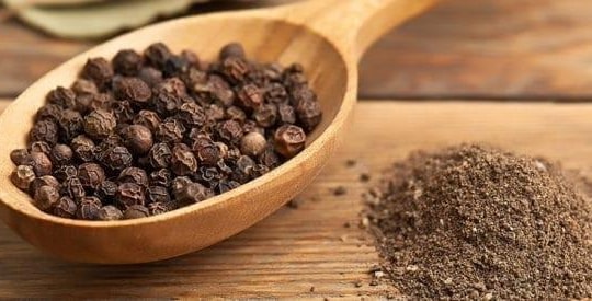 Giá tiêu hôm nay 12/4: Tăng mạnh diện rộng