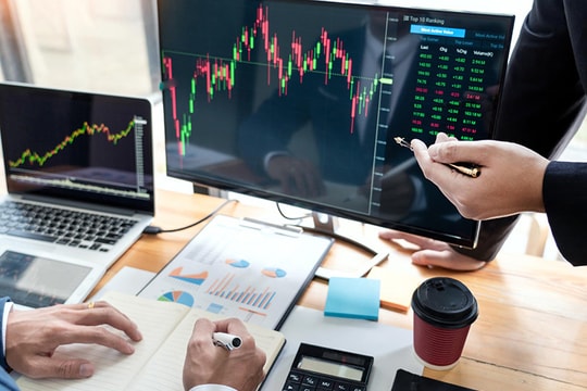 Gợi ý 4 chủ đề đầu tư trên thị trường chứng khoán Việt Nam năm nay