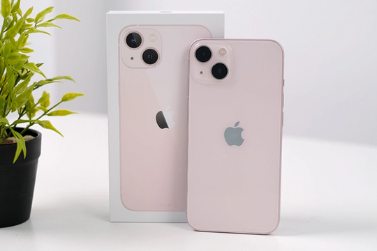 "Tứ đại huyền thoại" iPhone trở lại, iFan chốt đơn ầm ầm đầu tháng 4