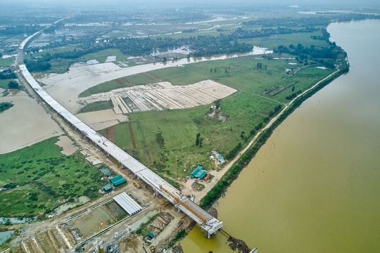 Loạt dự án lớn sẵn sàng về đích trước ngày Giải phóng miền Nam