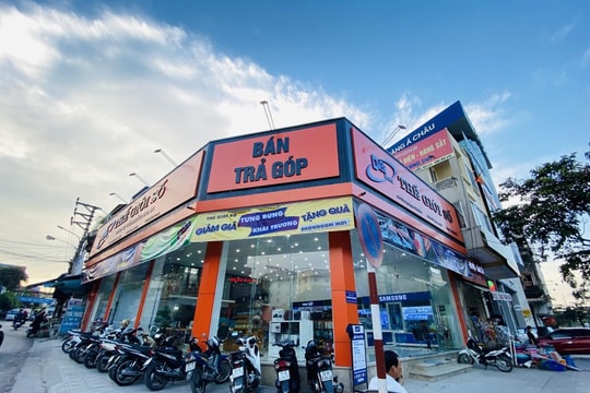 Một cổ phiếu bán lẻ được khuyến nghị MUA với tiềm năng tăng 26%