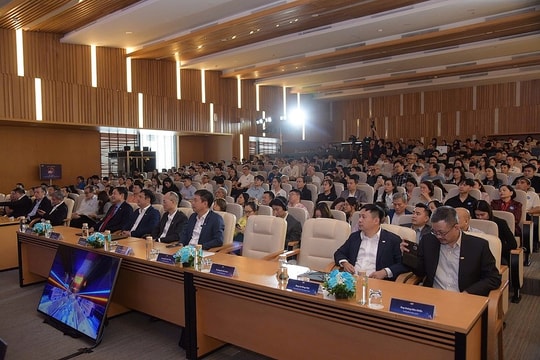 Điều chưa từng thấy xuất hiện tại đại hội cổ đông FPT năm nay