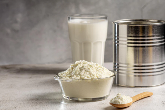 Lời khuyên của chuyên gia để người tiêu dùng tránh mua nhầm sữa giả