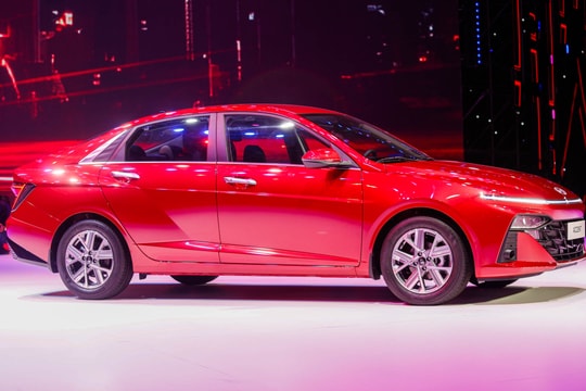 Hyundai bất ngờ giảm giá sâu giữa tháng 4: Loạt xe quốc dân "rẻ không tưởng"